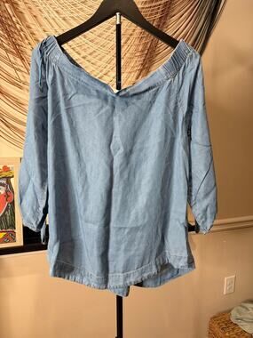 3 for $9 Wish list apparel NWT Shambra blue Boho top M 2169
